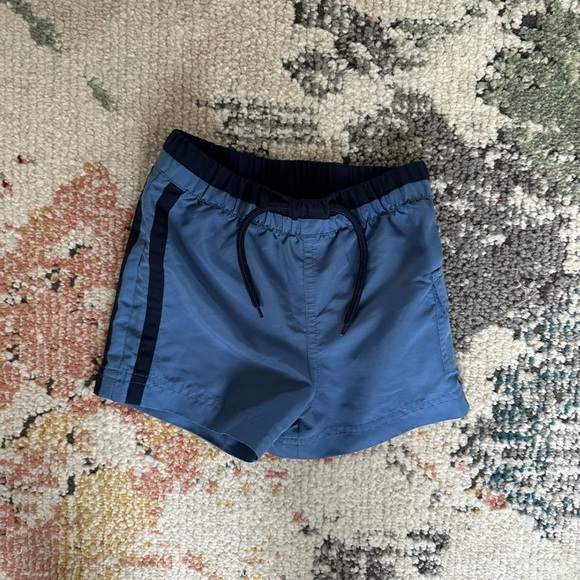 TKS Basics side striped Baby Boy Hybrid Shorts Size 12 Months - Picture 5 of 7